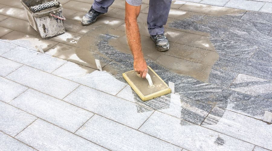 Professional gutter cleaning in Taylor, AR
